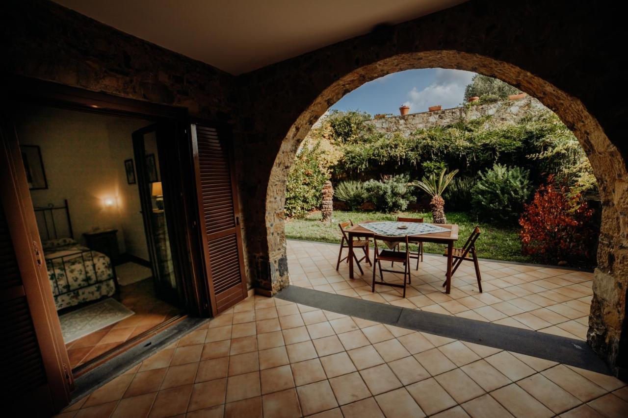 Residenza Golfo Degli Ulivi Aparthotel Caprioli Exterior foto