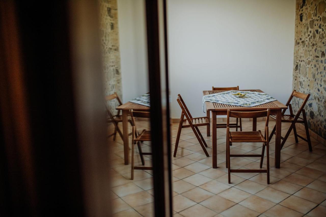 Residenza Golfo Degli Ulivi Aparthotel Caprioli Exterior foto