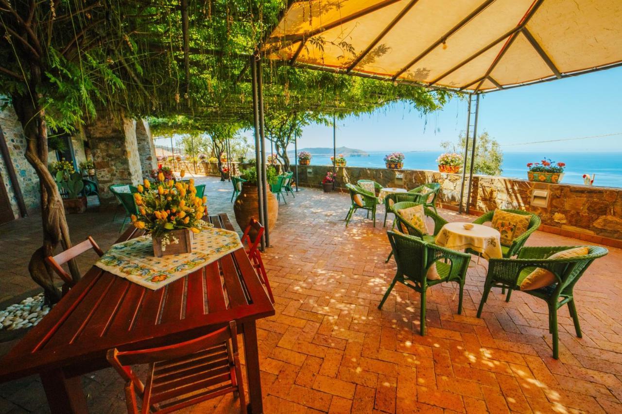 Residenza Golfo Degli Ulivi Aparthotel Caprioli Exterior foto