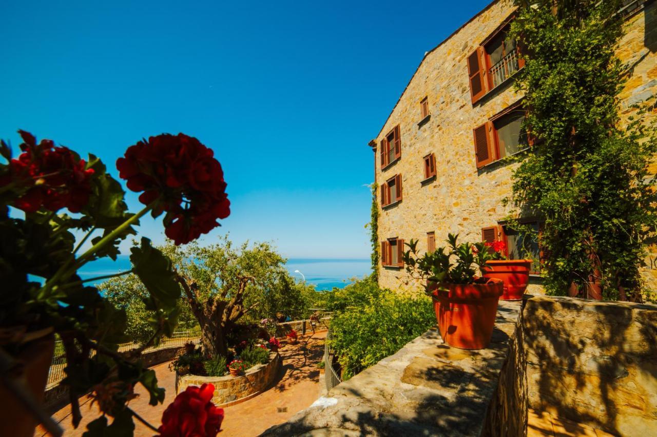 Residenza Golfo Degli Ulivi Aparthotel Caprioli Exterior foto